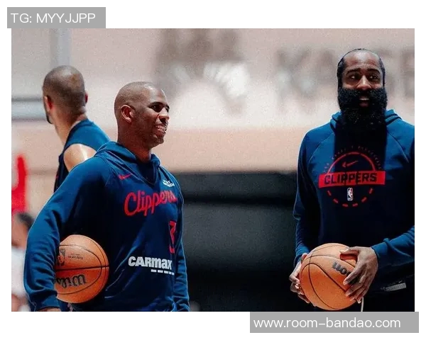 卢指导赞保罗成就卓越9次最佳防守阵容与助攻王荣誉并存